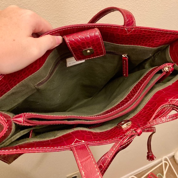 Liz Claiborne Red Snakeskin Laptop Bag - Picture 2 of 6